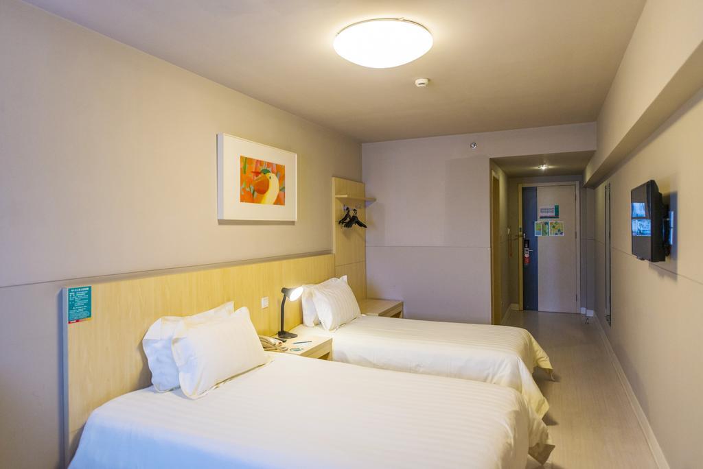 Jinjiang Inn Select Wuhan Chu Hehan Street Shuiguohu Екстер'єр фото