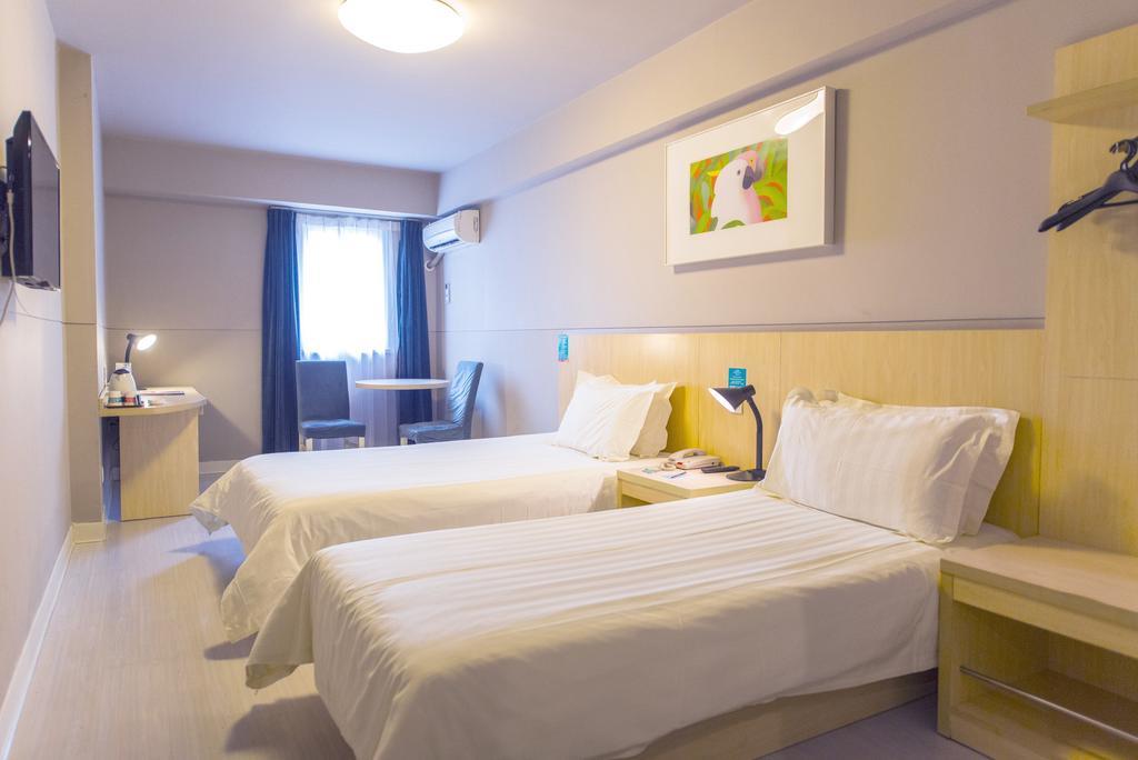 Jinjiang Inn Select Wuhan Chu Hehan Street Shuiguohu Екстер'єр фото