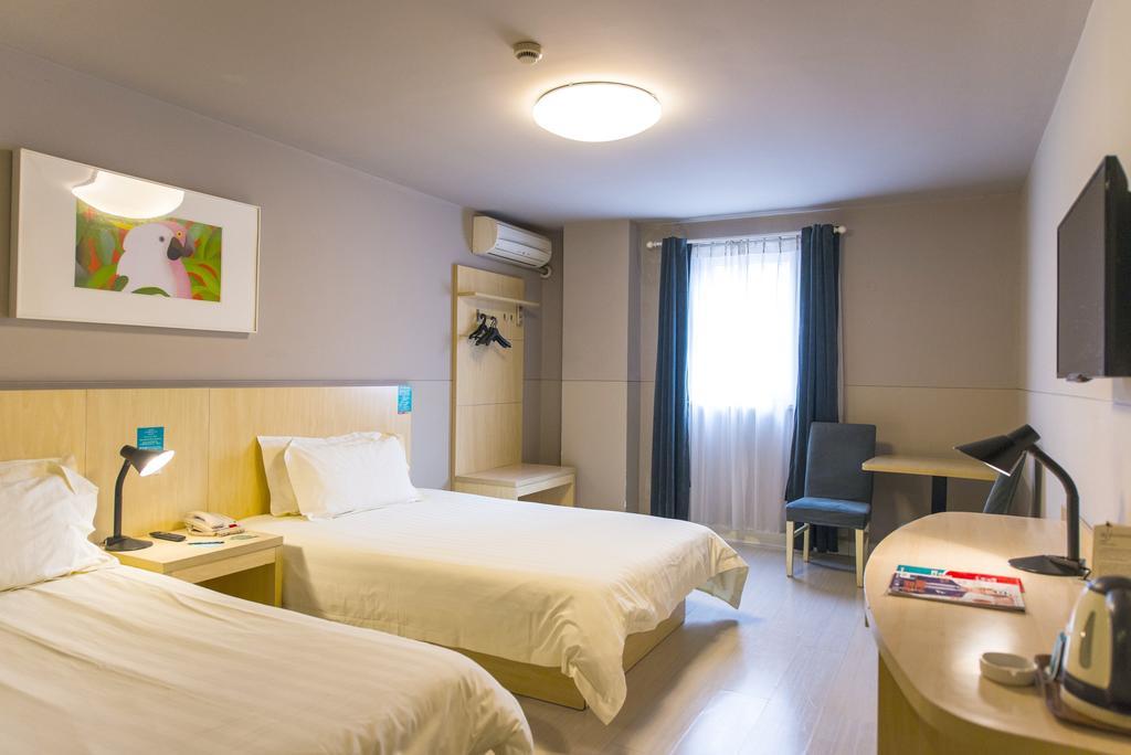 Jinjiang Inn Select Wuhan Chu Hehan Street Shuiguohu Екстер'єр фото