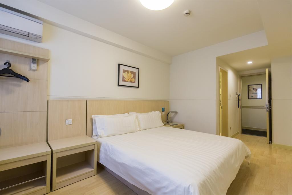 Jinjiang Inn Select Wuhan Chu Hehan Street Shuiguohu Екстер'єр фото